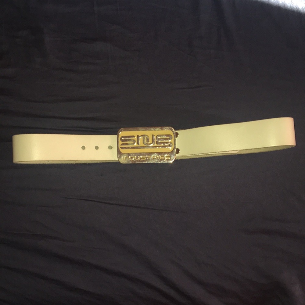 Snug industries streetwear raver white leather belt like Illig+ free snug decal - Picture 2 of 10
